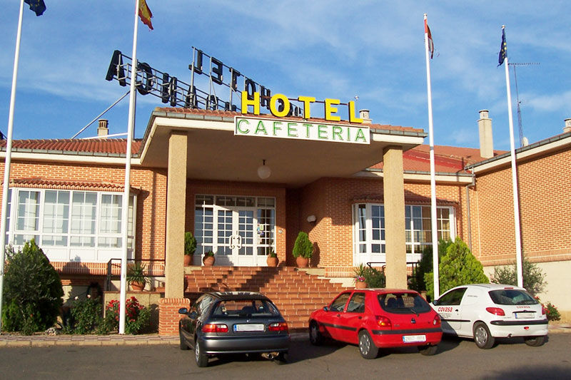 Hotel Tudanca Benavente Exterior foto