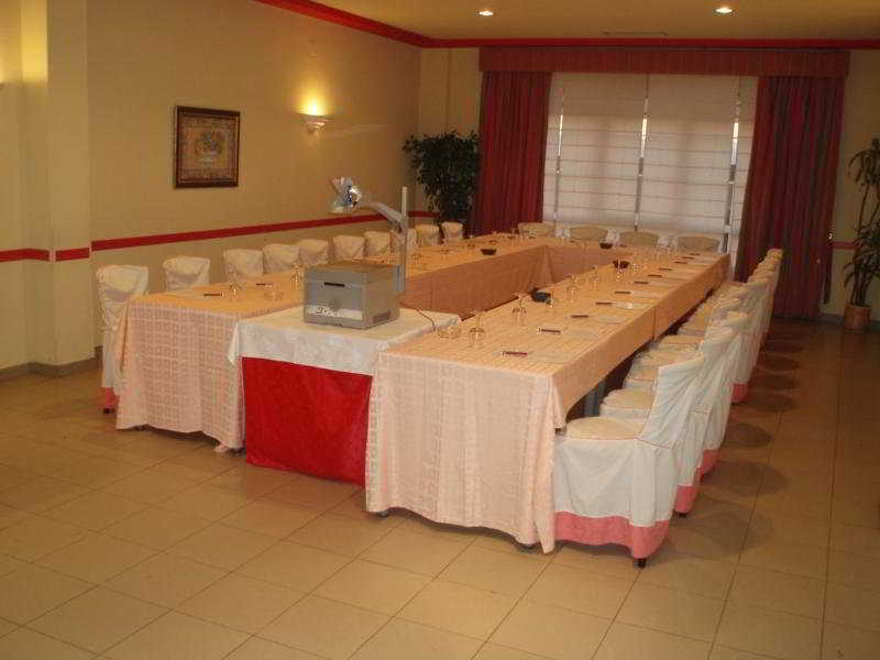 Hotel Tudanca Benavente Negocio foto